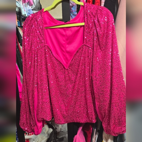 🍂🍁NWOT TORRID 3X Sequin Deep V-Neck Long Sleeve Blouse - Picture 2 of 5